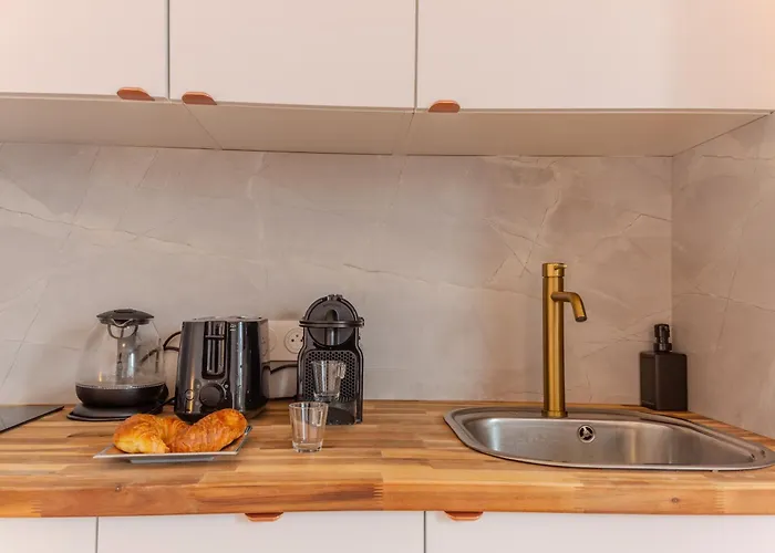 The Charming Republic Place Apartamento