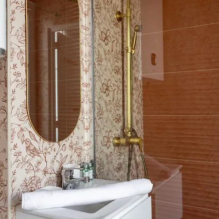 Apartment The Charming Republic Place Paris